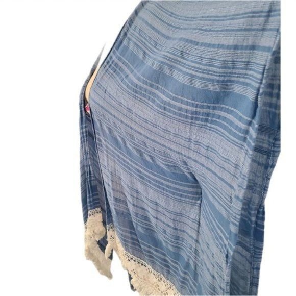 Hollister Open Kimono, size M/L - Picture 3 of 7